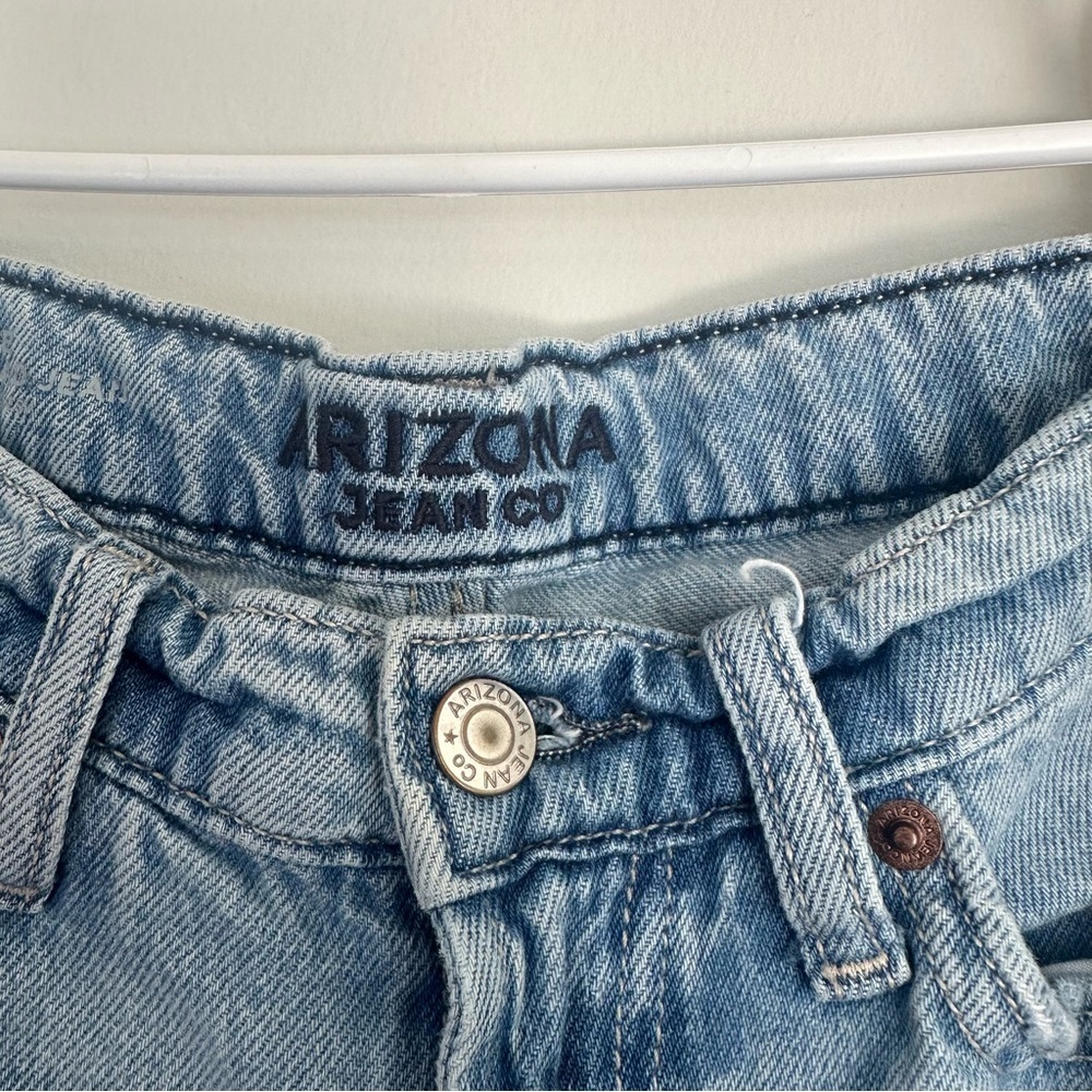 Arizona Jean Company Blue Low Rise Straight Leg Jeans with Distressed Details - Picture 2 of 5